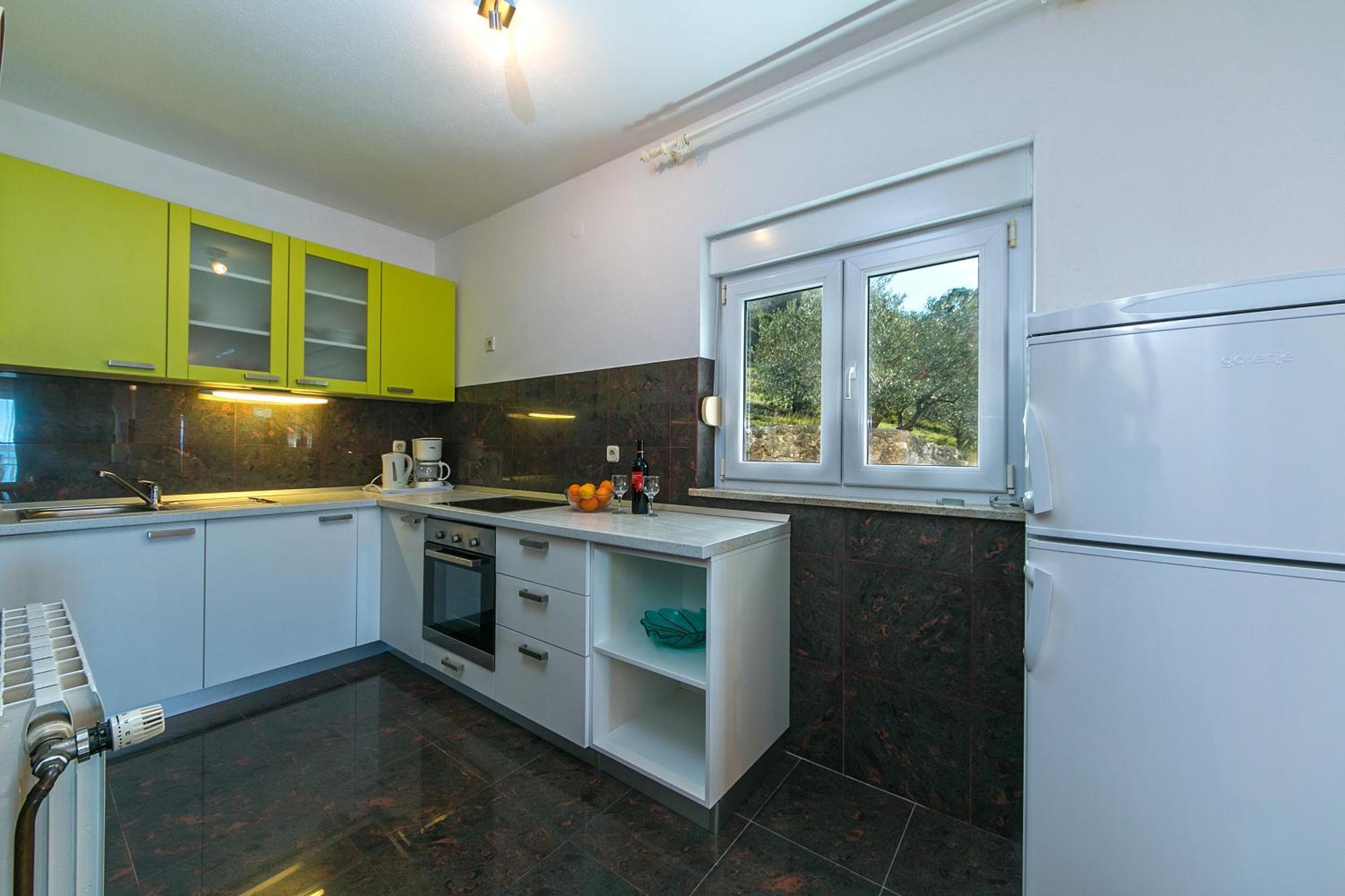 Adria Brela Apartments Ruang foto